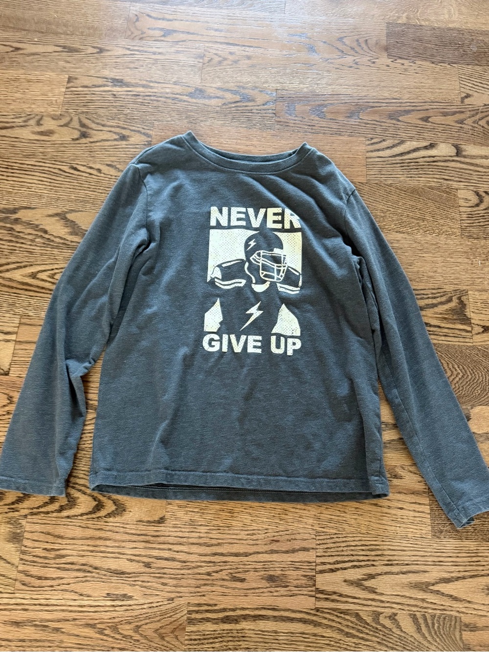 Cat & Jack Gray 'Never Give Up' Long-Sleeve Graphic Tee